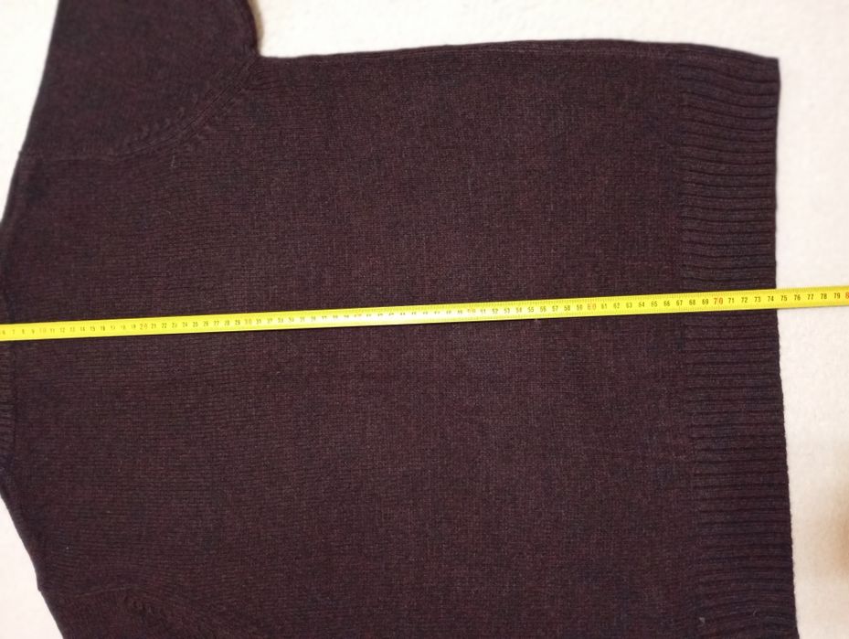 Светр,полувер новий