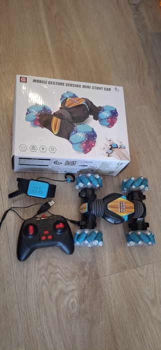 Радіокерована машинка Mobile Gesture Sensing CV8818-88A-1