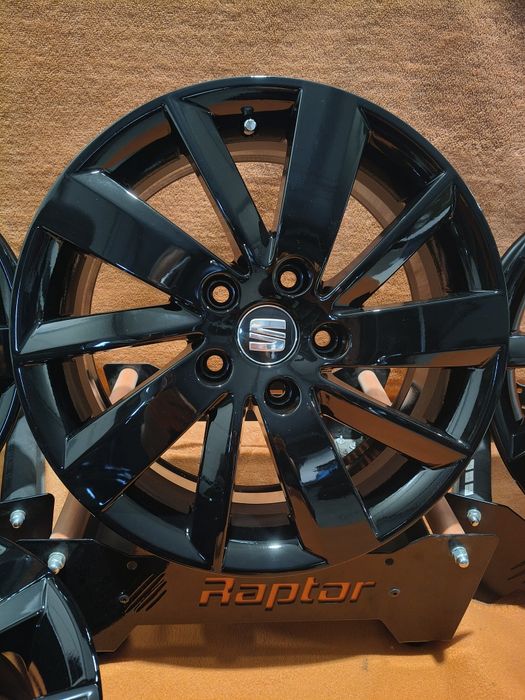 Felgi aluminiowe 16' 5x112 Seat Oe -czarny połysk