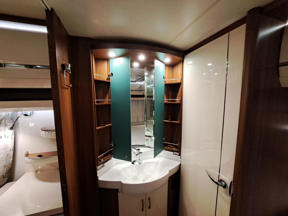 Caravana Hobby Excellent 650 UFMe