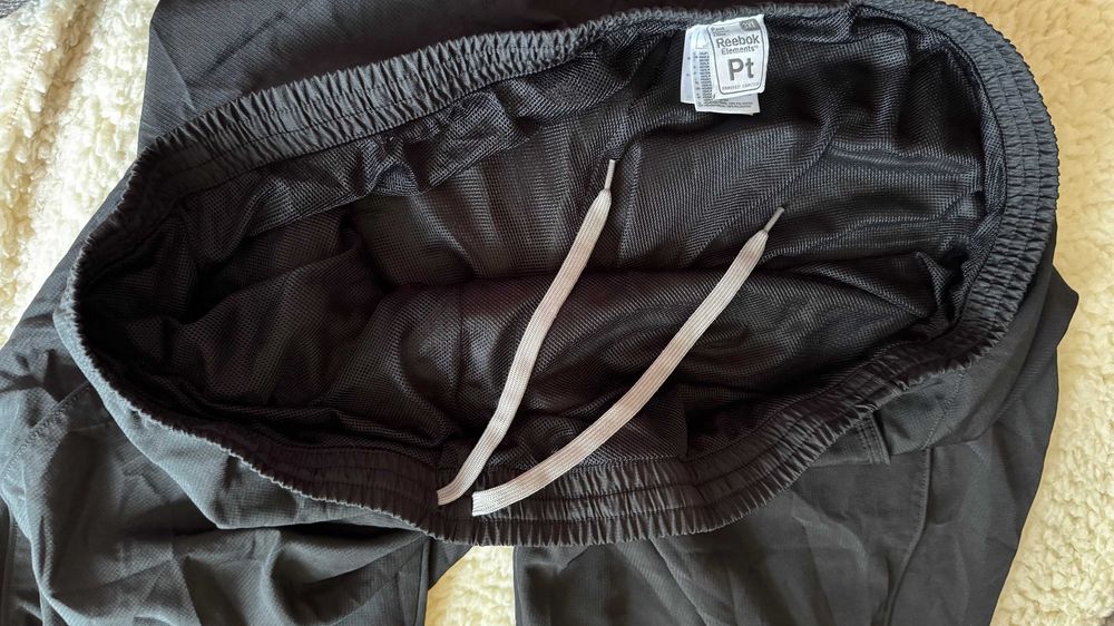 Szorty męskie, rybaczki sportowe, Reebok, r. XXXL-idealny stan