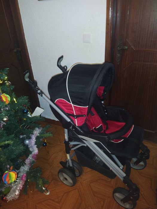 carrinho de bebê