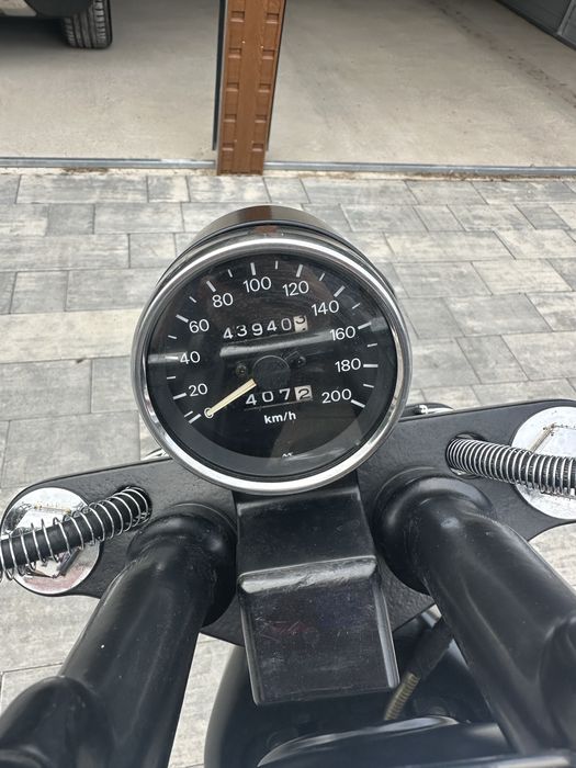 Suzuki intruder vs14000