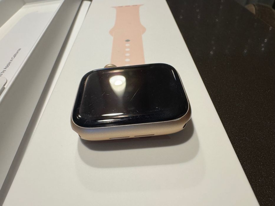 Apple Watch Series 6 44mm
