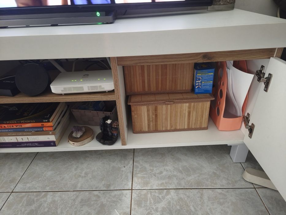Vendo móvel de Tv