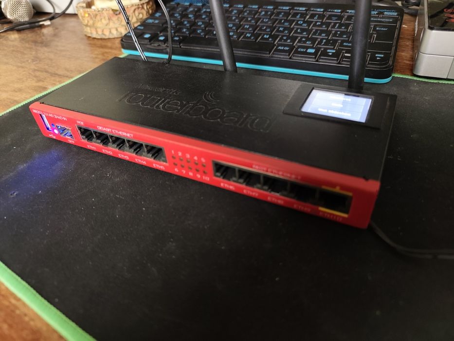 MikroTik RB2011, Микротик 2011