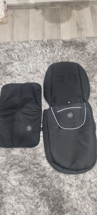 Okrycie na nóżki do wózka Muuvo + mata do przewijaniao