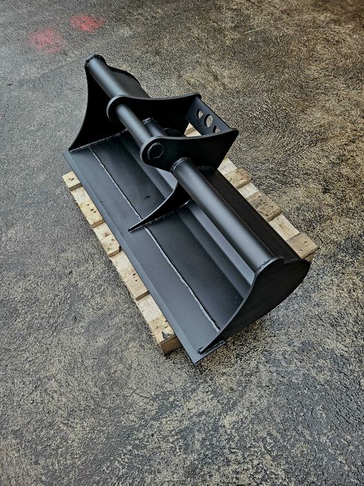 Łyżka kopiąca 30cm pasująca do mini koparki JCB 8014/8015/8016/8018/17