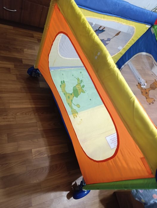 Манеж для двойни