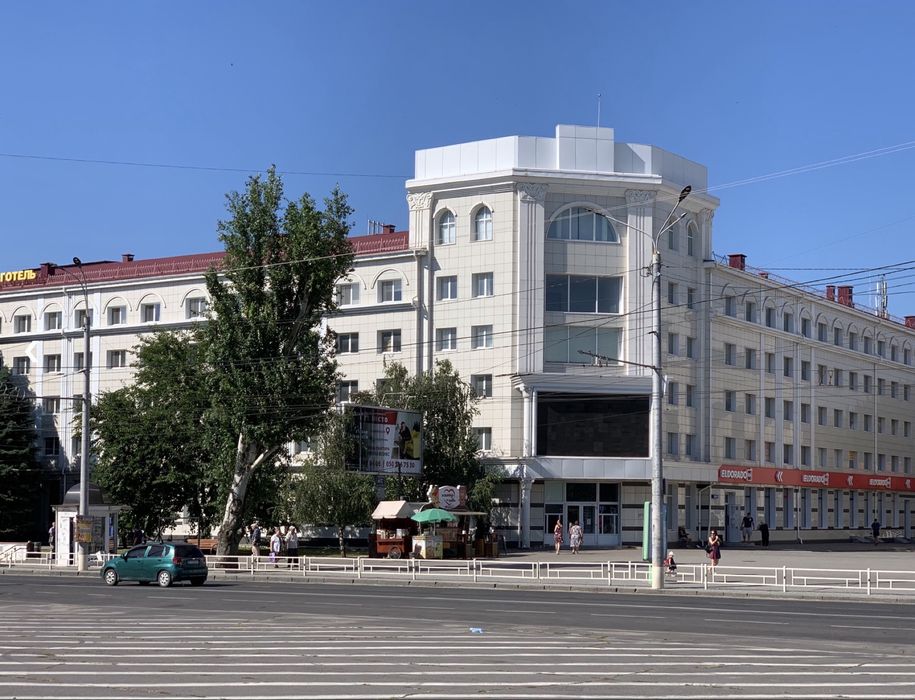 Продаж комерційного комплексу 2065,20 м² у центрі Херсона