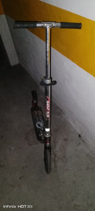 Trotinete de roda grande
