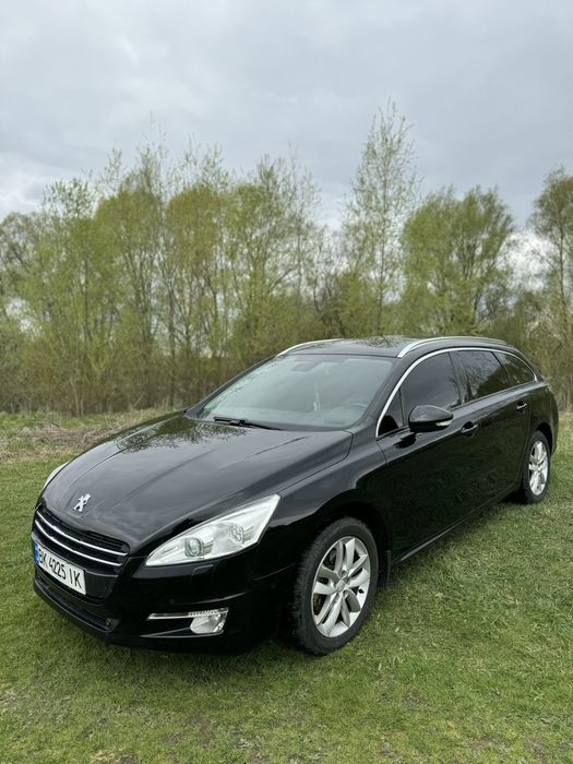 Peugeot 508 2012 року Пежо