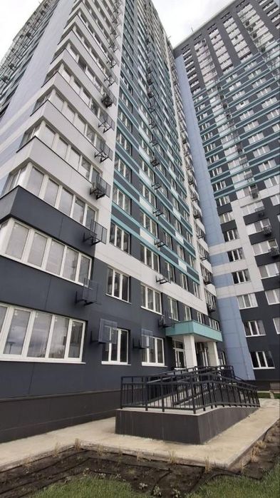 Продам  1-комнатную   квартиру  в Скай Сити. Под госпрограммы