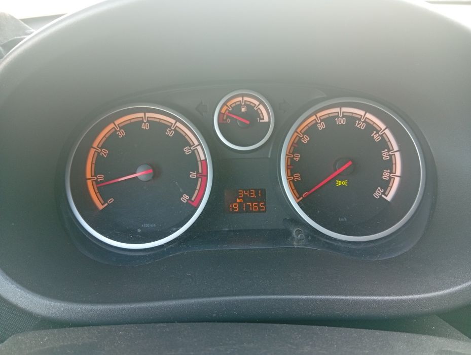 Opel Corsa ben-gaz