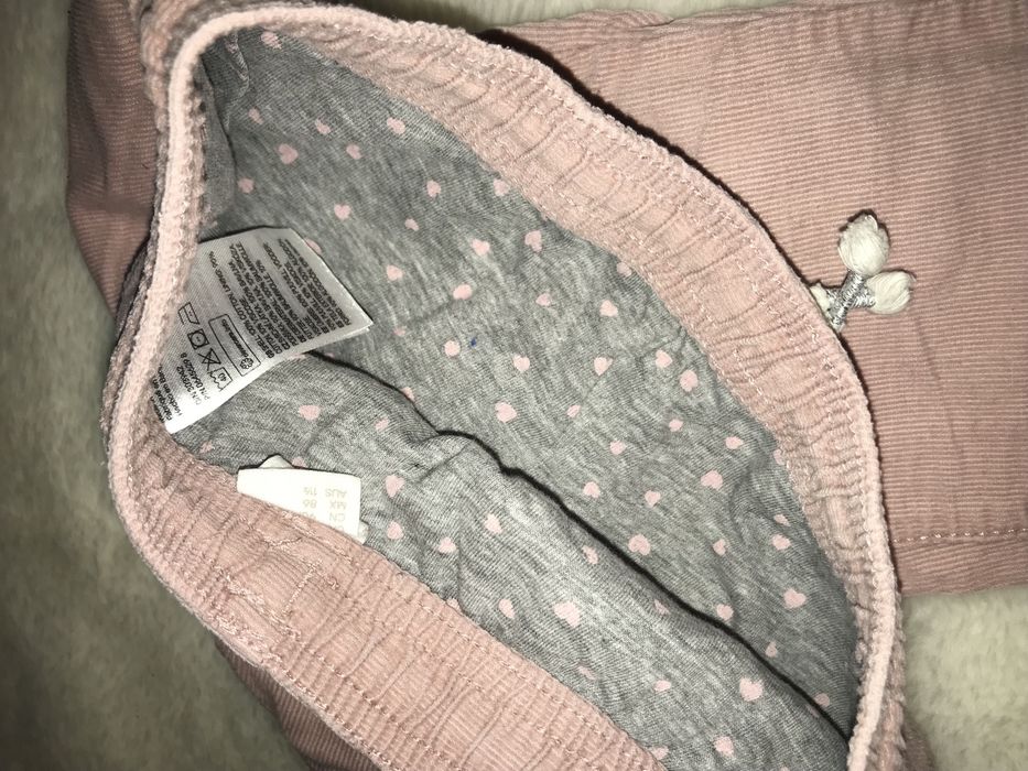Paka zestaw dziewczynka 86-92 tanio kuniboo h&m spodenki sweterki