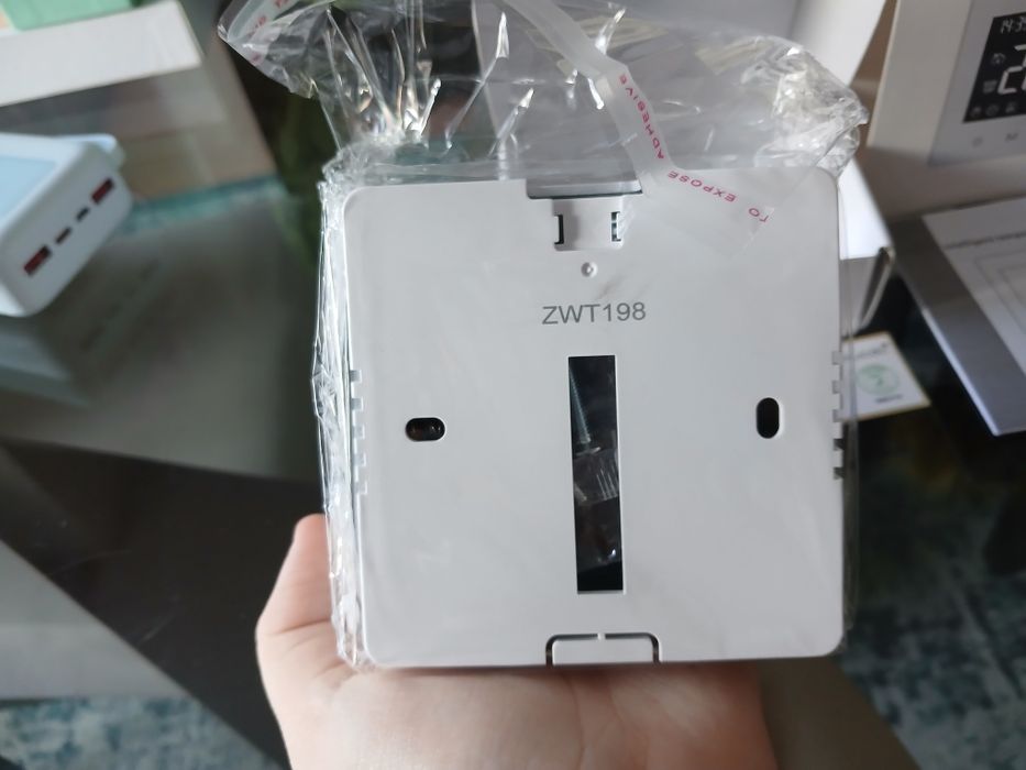 Termóstato Digital Smart Zigbee Avatto ZWT198 (Novo)