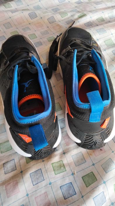 2 pares de sapatos número 43/44 novos