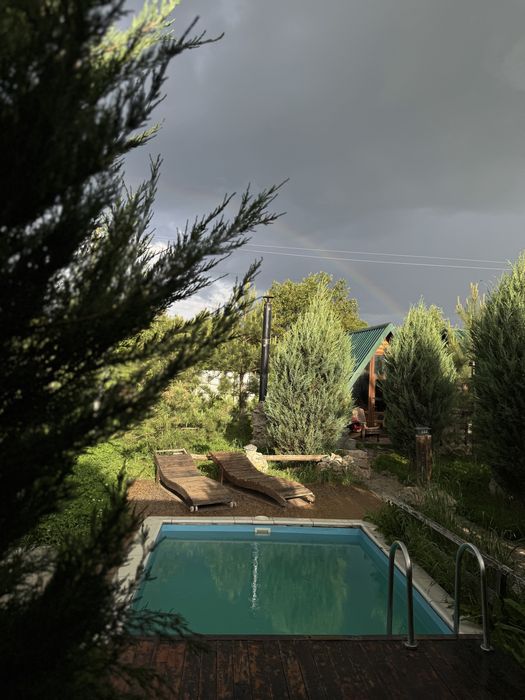 Готовий бізнес: 3 ділянки з житловим будинком