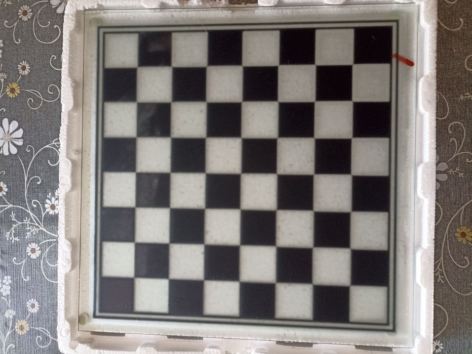 Jogo de Xadrez em Vidro