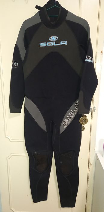 Fato térmico de natação