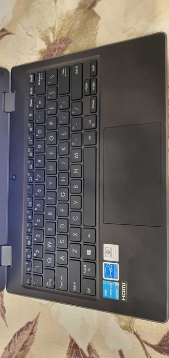 Ноутбук-трансформер Asus 1100BR FKA