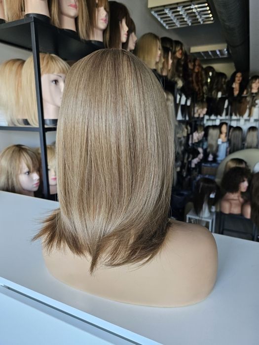 Topper Nel ciemny blond naturalny efekt zagęszczenia tupet 42cm