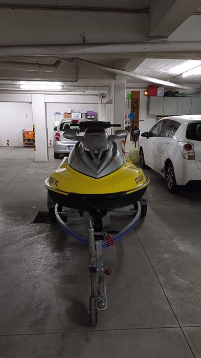 Seadoo GTX 185 4-TEC Supercharged com atrelado (apenas 77 horas )