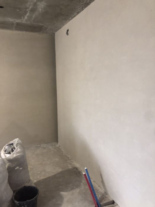 Штукатурка стін Гіпсова Вапняно піщана Стяжка Пола