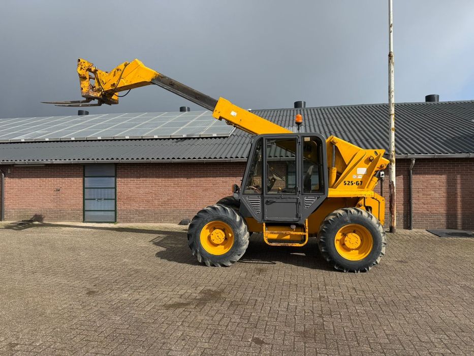 Ładowarka teleskopowa JCB 525-67
