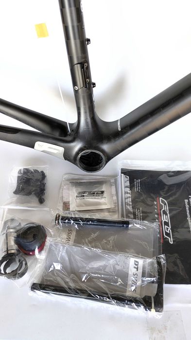 Felt FR FRD Disc Rama, Frame kit, carbon 61 cm. nowa FV23%