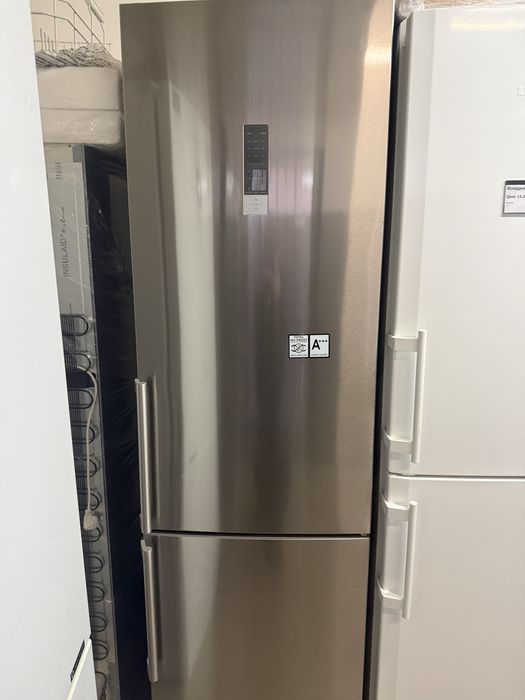 Холодильник Siemens