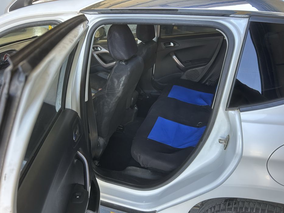 Peugeot 2008  e-HDi FAP 92 de 2014