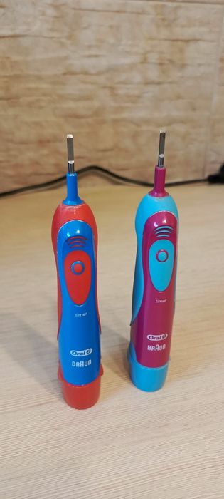 Szczoteczka elektryczna oral b do zębów dla dzieci
