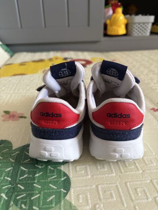 Кросівки дитячі adidas 23 p / 15 см