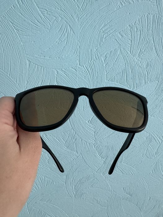 Сонцезахисні окуляри