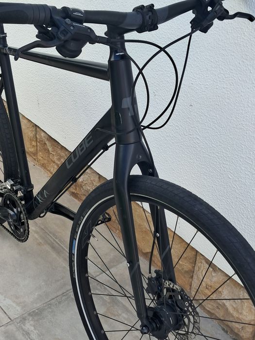 Bicicleta Cube Travel roda 28 3x10 XT