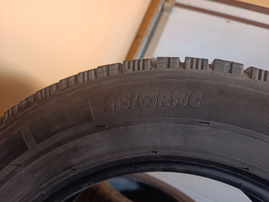 Шини Michelin 215 65 16 C Резина