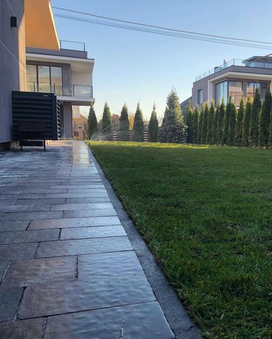 укладання бруківки Львів