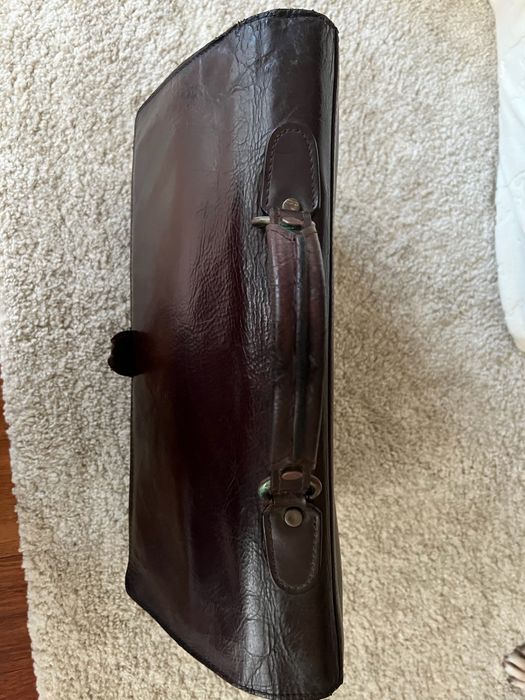 Pasta em pele vintage