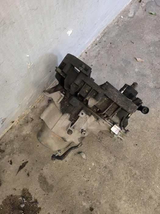 Caixa de velocidades renault clio