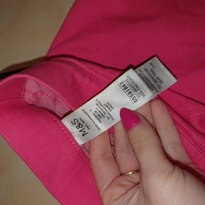 Tregginsy różowe jeansy rurki na gumę spodnie M&S