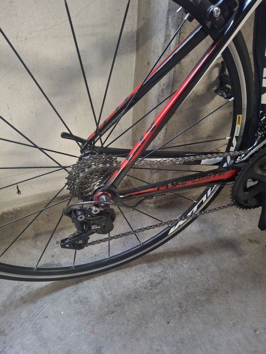 Bicicleta  GIANTE nova
