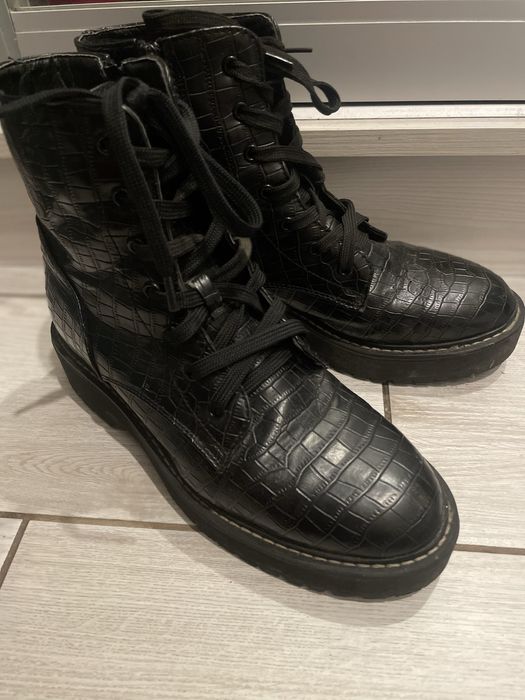 Чобітки Sinsay , 39p