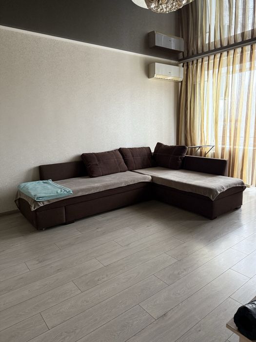 Аренда  посуточно улица Соборности Косиора 17 двух комнатная