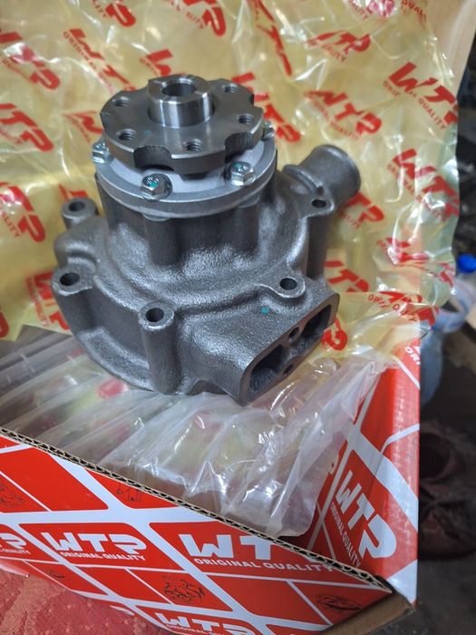 Помпа мерседес 508 608 ом 314 3.8л