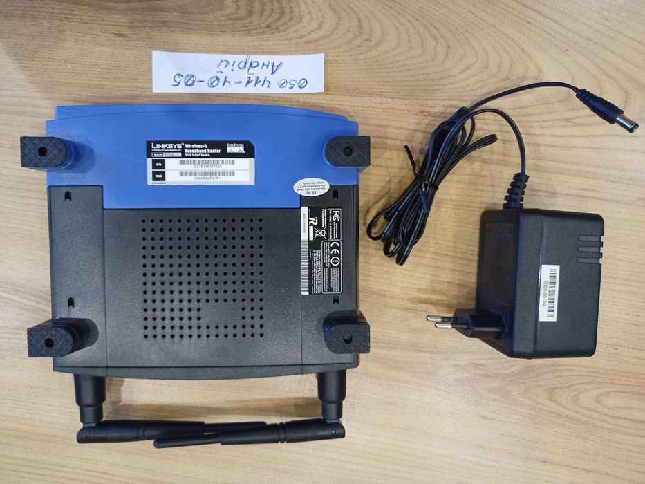 Wi-Fi роутер Linksys WRT54GL, OpenWRT