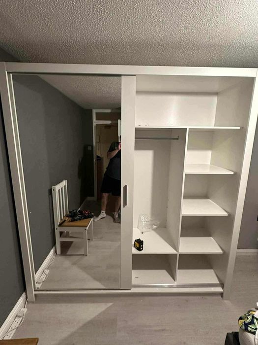 Szafa drzwi przesuwne+lustro