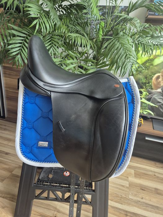 Siodlo Kent&Masters Dressage 17"
