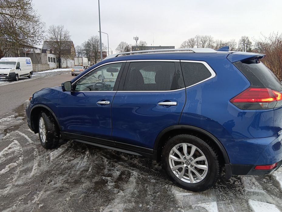 Продам nissan rogue