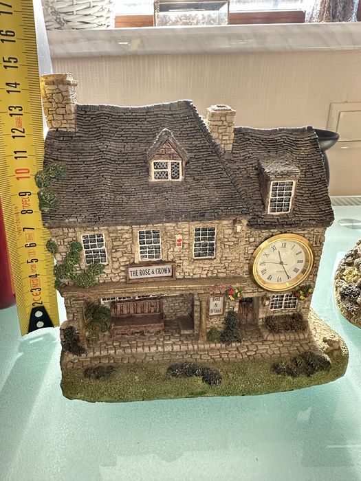 Колекційні керамічні будиночки